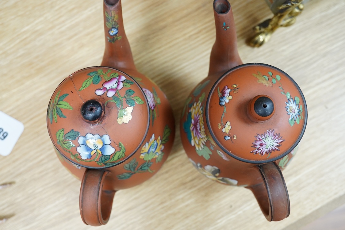 A Beswick woodpecker, two Myott jugs and two Wedgwood teapots and covers, largest 22cm